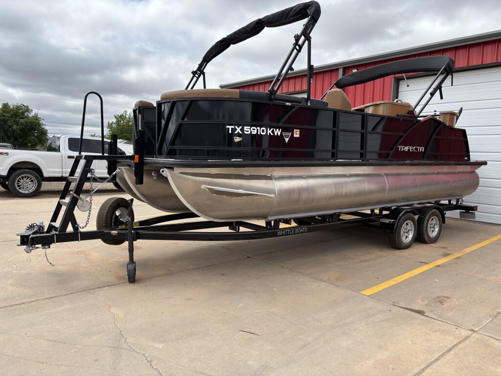 2023 Trifecta Pontoons